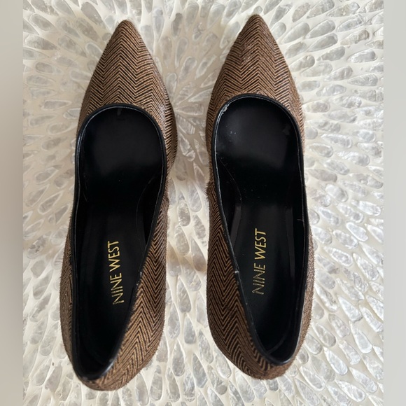 Nine West Women's Margot Pony Dress‎ Pump, Herringbone Calf hair mohair Size 6.5 - Picture 6 of 7